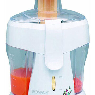 Bomann sokovnik CB 1082