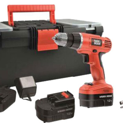 Akumulatorska bušilica sa dve baterije i 12 delova pribora u koferu Black&Decker EPC12BAST2-QW Kit
