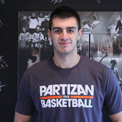 Partizan 1945 Basketball Majica XXL