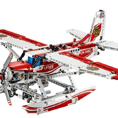LEGO® Technic kocke Vatrogasni avion LE42040