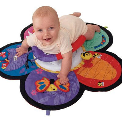 Tomy Lamaze Gimnastika prostirka za bebe Garden Gym TM27100