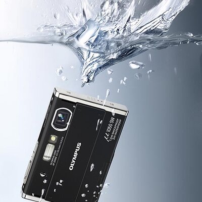 Olympus μ 1050 SW vodootporni digitalni fotoaparat