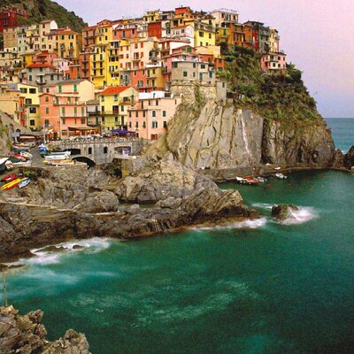 Ravensburger slagalica Cinque Terre Italy 2000 delova 01-166152