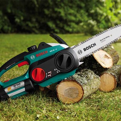 Bosch Akumulatorska testera za drva AKE 30 Li 0600837100