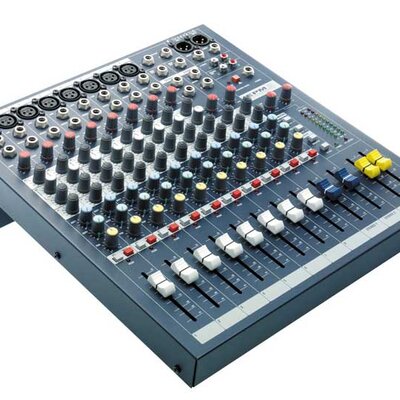 Mikseta Soundcraft EPM8