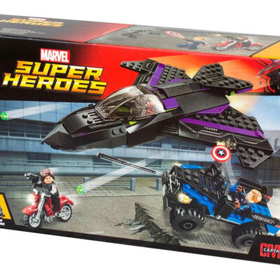 LEGO® Super Heroes Kocke Potera za Crnim Panterom LE76047