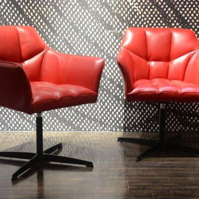 Klub Fotelja B2088 sa točkićima crvena
