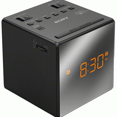 Digitalni radio budilnik Sony ICF-C1TB