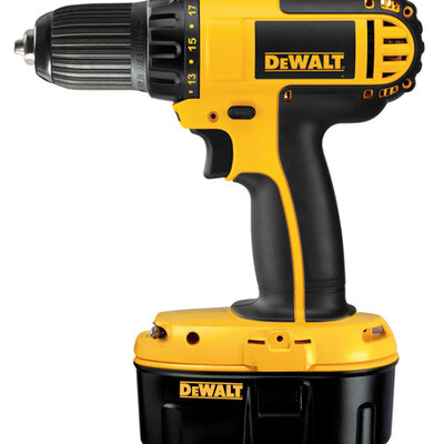 DeWALT  Akumulatorska Bušilica/Odvijač 18V DC721KA