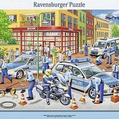 Ravensburger puzzle 35 delova - Policijska akcija 06642