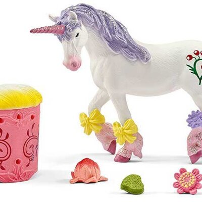 Schleich Figurice Bayala - Nega i hrana za jednoroga 42173