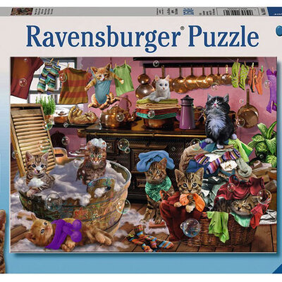 Ravensburger puzzle Dečije puzle - XXL - Životinje - Mace - Mačke u kuhinji 150 delova RA10031