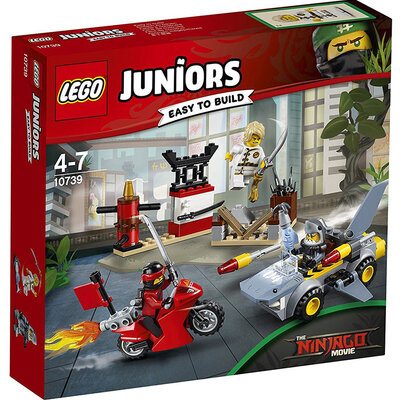 LEGO® Juniors kocke The NINJAGO Movie - Shark Attack – Napad ajkule 108 delova 10739