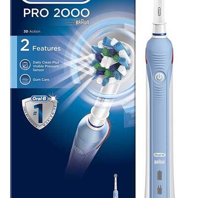 Oral-B Pro 2000 Punjiva električna četkica za zube 500283
