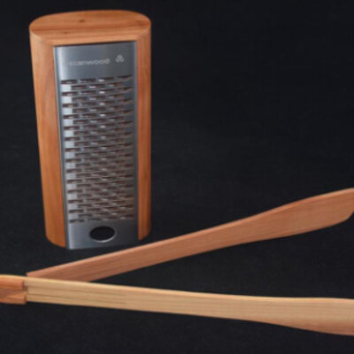 Set rende za sir i sklopiva štipaljka 