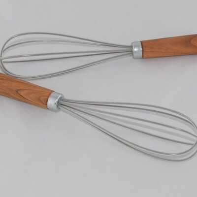 Mućkalica sa prohromskim zicama od bukve