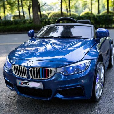 Dečji automobil na akumulator BMW8 plavi
