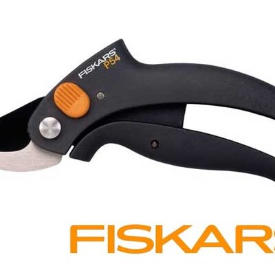 Fiskars makaze za orezivanje 111340 012781