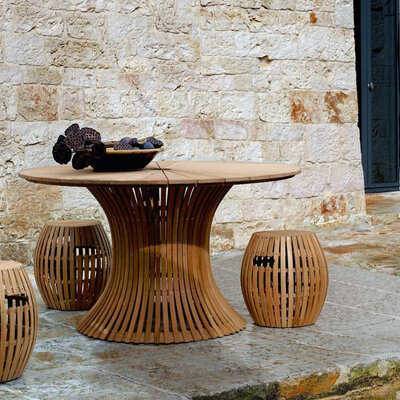 Baštenska Garnitura Od Drveta - 4 Stolice i Sto