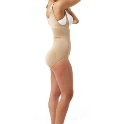 Belvia šorc-steznik sa bretelama za oblikovanje tela bež M