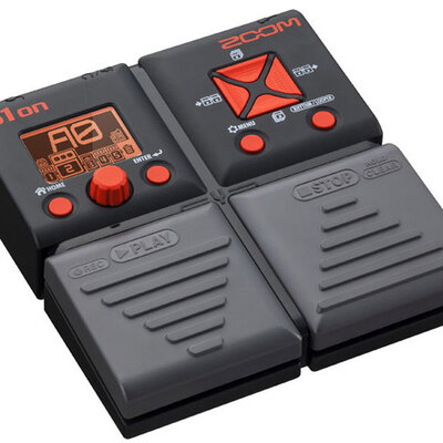 Zoom B1on procesor za bas gitaru