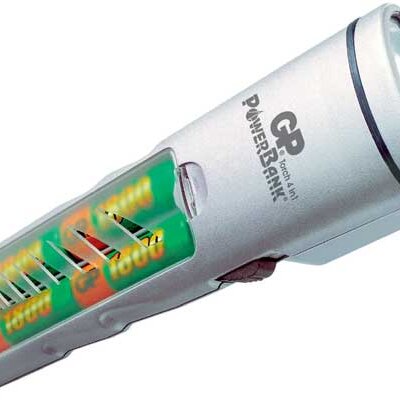 GP PowerBank Torch - baterijska lampa i punjač za baterije sa baterijama