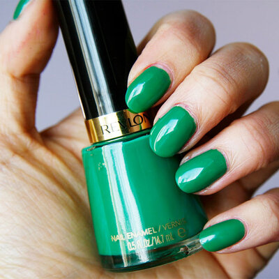 Revlon lak za nokte Posh