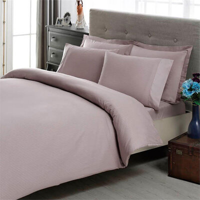 Pamučna posteljina za bračni krevet Stripe Lila