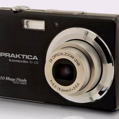 Praktica Luxmedia 10-03 digitalni fotoaparat
