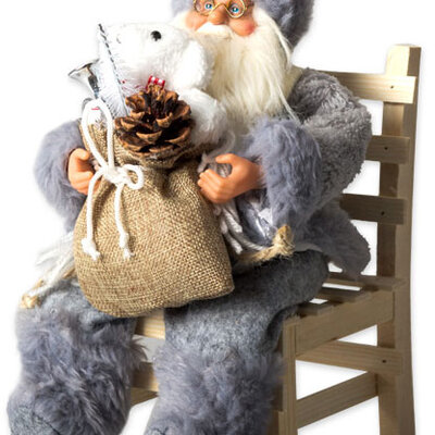 Deda Mraz, Norman, Na Stolici - Figura Visine 30 cm