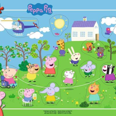 Slagalica uklapalica za decu Pepa Prase na igralištu Ravensburger 05697