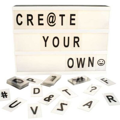 Svetleća kutija na baterije sa 85 slova za ispisivanje poruka