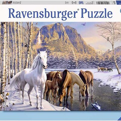 Ravensburger Puzle 200 delova - Konji i zima 12690