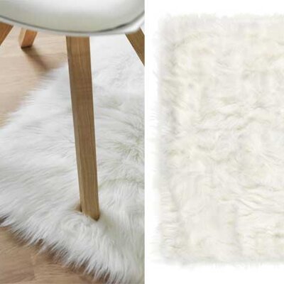 Podna prostirka od veštačkog krzna 60 x 90 cm