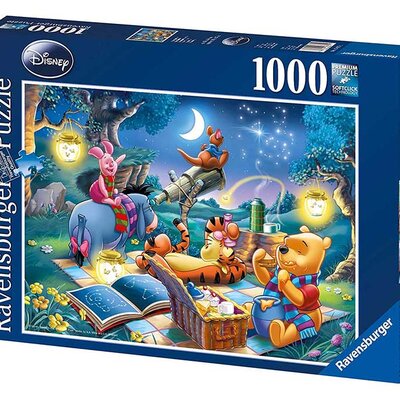 Ravensburger Puzzle 1000 delova - Vini Pu družina posmatra zvezde 15875