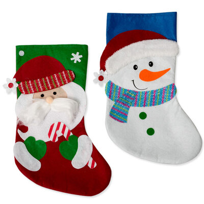 Par Novogodišnjih Čarapa Za Poklone