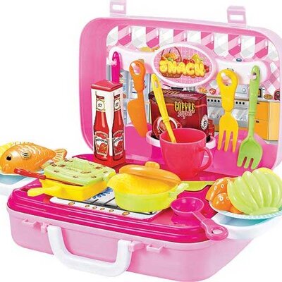 Dečiji Kuhinjski set u koferu Luna Toys 621079