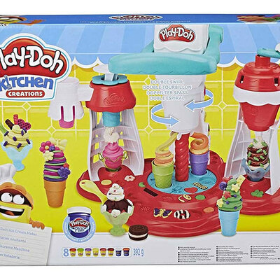 PLAY DOH Kuhinjica za pravljenje SLADOLEDA E1935