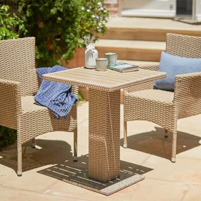 Baštenska garnitura Thydas Sto i dve stolice