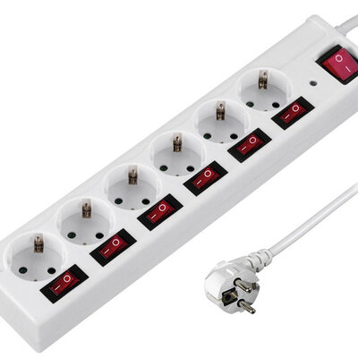 Hama Produžni kabl sa 6 utičnica koje se pojedinačno aktiviraju 3.5kW 1.4m 121947