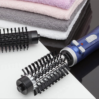 Električna rotirajuća četka za kosu sa grejačem Camry CR2021