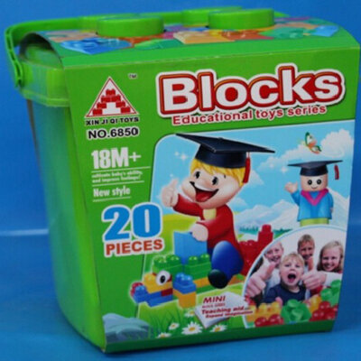 Dečije kocke Plastične kocke u kutiji 20 kom. 876007