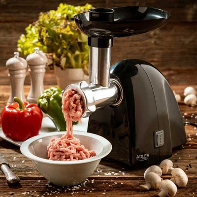 Mašina za mlevenje mesa i pravljenje kobasica Adler AD4811